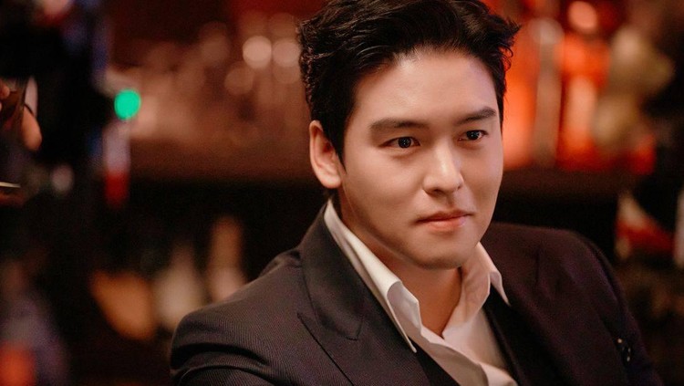 Lee Jang Woo di Drama Korea The Heavenly Idol