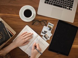 12 Contoh Teks Deskripsi Spasial yang Singkat dan Mudah Dipahami