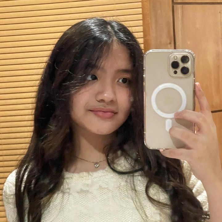 <p>Meskipun sosoknya jarang terekspose dan diketahui publik, Lovely memiliki banyak pengikut pada akun Instagram-nya. Kini, followers-nya sudah mencapai lebih dari 11 ribu. (Foto: Instagram: @lovelyrum)</p>