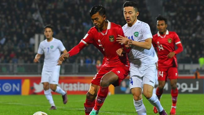 Alasan Shin Tae Yong Main Bertahan Lawan Uzbekistan