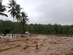 Korban Banjir Lahat Bertambah, 1 Tewas Tertimbun Longsor-1 Hanyut