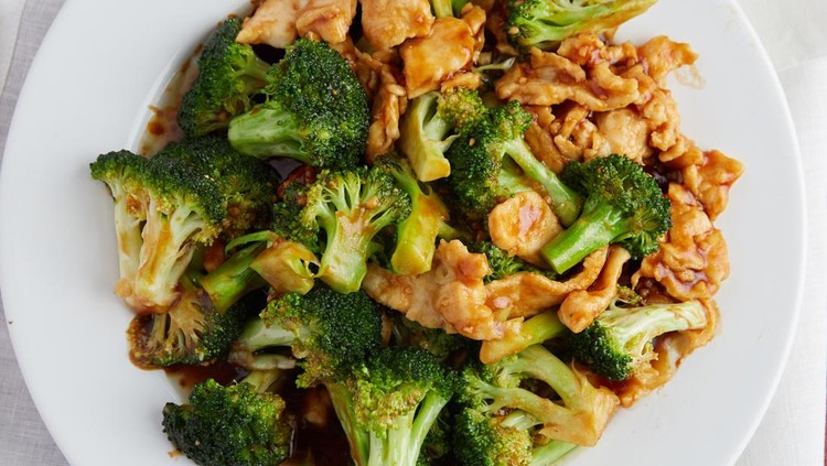 Resep Brokoli Tumis Ayam Pedas