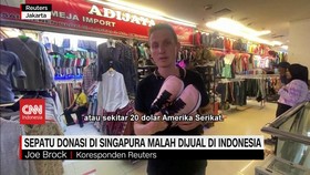 VIDEO: Sepatu Donasi di Singapura Malah Dijual di Indonesia