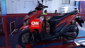 VIDEO: Melihat Proses Konversi Motor Bensin ke Listrik
