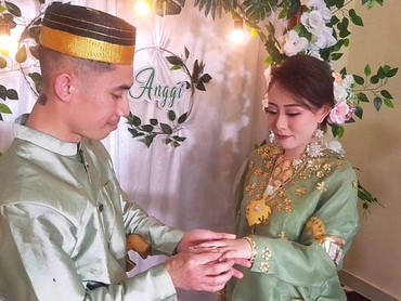 img-title Wanita China Ini Jadi Mualaf & Dinikahi Pria Luwu dengan Mahar 2 Rumah