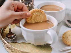 Tak hanya dengan Susu, Kopi juga Enak Dicampur Teh