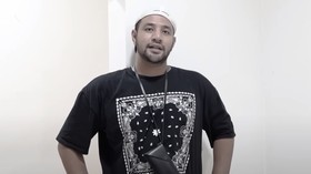 Ammar Zoni Berangkat Rehab Ditemani Ayah dan Adik