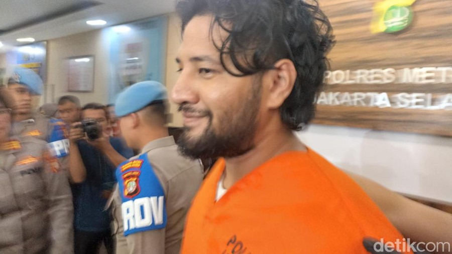 Ammar Zoni Ammar Zoni