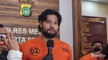 Penampakan Ammar Zoni Berbaju Tahanan, Akui Salah hingga Nangis Minta Maaf