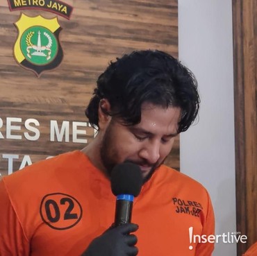 Ammar Zoni Nangis Kejer saat Disuruh Tobat