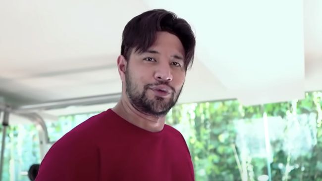 Profil Ammar Zoni, aktor sinetron yang tiga kali terjerat narkoba. Kasus ketiga terjadi di tengah proses cerai yang diajukan Irish Bella.