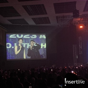 Konser di Indonesia, B.I 2 Kali Turun Panggung hingga Duet Bareng Afgan