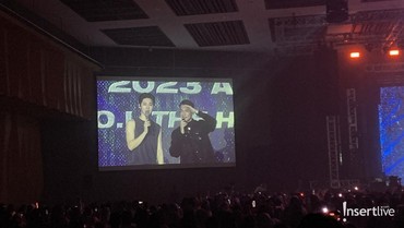 img-title Konser di Indonesia, B.I 2 Kali Turun Panggung hingga Duet Bareng Afgan