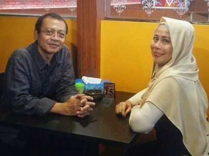 Ungkapan Syukur Dewi Yull Jalani 15 Th Pernikahan, Banjir Doa dari Sahabat & Netizen