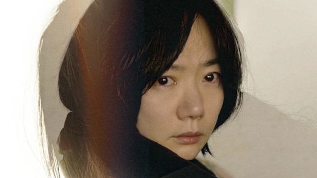 Bae Doona merupakan aktris asal Korea yang telah banyak membintangi drama dan film. Berikut rekomendasi film yang dibintangi Bae Doona.