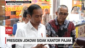 VIDEO: Presiden Jokowi Sidak Kantor Pajak