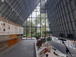 Melihat Pameran Perancangan Alat Musik di Bandung