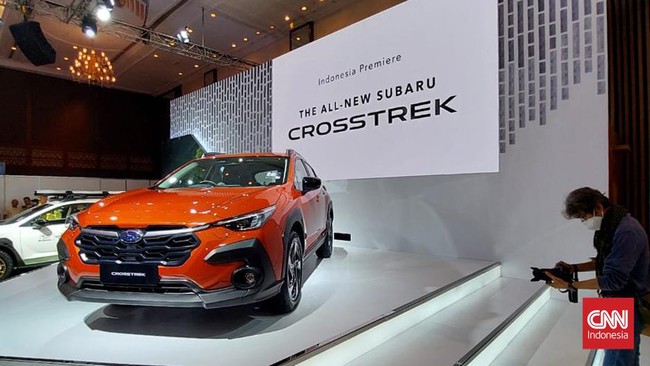 Nama Subaru Crosstrek di Amerika dan Kanada, sedangkan Subaru XV di negara lain.