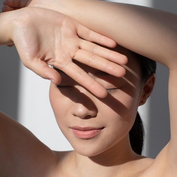 img-title 4 Skincare Aloe Vera untuk Meredakan Sunburn, Bikin Kulit Adem
