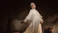 <p>Selama hamil anak kedua, Vebby memang kerap mengunggah potret baby bump-nya. Ia juga sering membagikan gaya berbusana atau OOTD selama hamil. (Foto: Instagram @vebbypalwinta)</p>