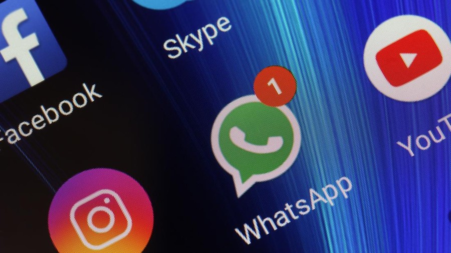 WhatsApp WhatsApp