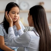3 Perilaku Orang Tua Sayang Anak agar Buah Hati Bahagia Menurut Ahli dari Harvard dan Yale