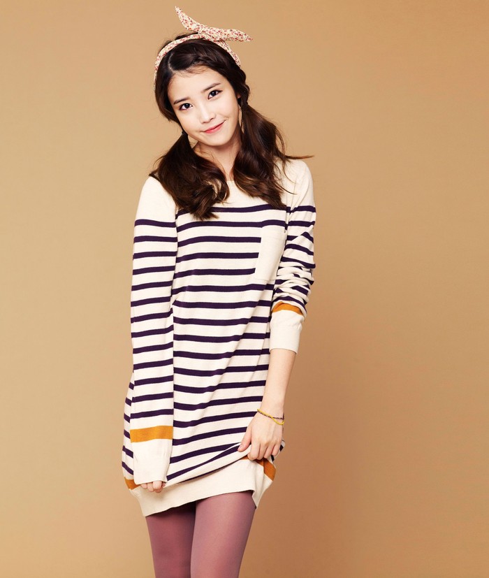 Julukan 'Little Nation Sister' yang diberikan IU oleh publik sangatlah sesuai dengan citranya yang murni di awal memulai debutnya, terutama dengan tatanan rambut menggemaskan berupa 'Pigtails hairstyle'./ Foto: allkpop.com