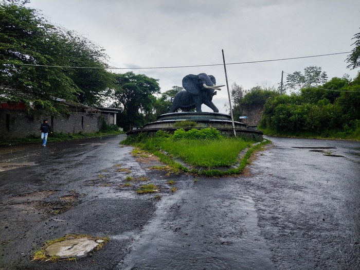 Kondisi Kampung Gajah yang kini terbengkalai.