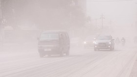 Cerita Warga Lihat Hujan Abu Penuhi Langit Magelang usai Erupsi Merapi