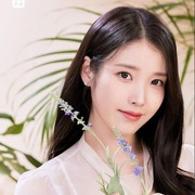 Pancarkan Aura Imut hingga Anggun, Intip Transformasi Gaya Rambut IU Sepanjang Kariernya