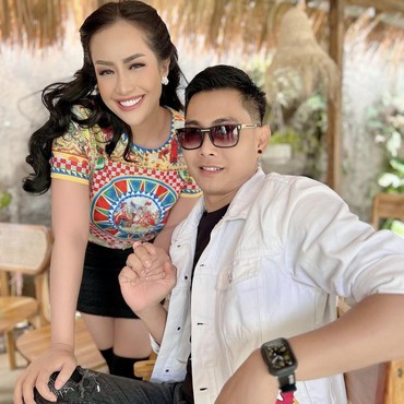 Indra Kristianto Tegaskan Digugat Cerai Shinta Bachir Bukan karena KDRT & Selingkuh