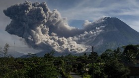 BPPTKG: Waspada Bahaya di Sisi Barat Laut Gunung Merapi Usai Erupsi