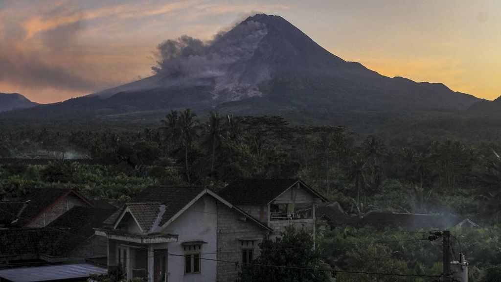 Dua Pendaki Hilang di Gunung Merapi