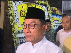 Menahan Tangis, Moeldoko Minta Maaf Jika Almarhum Istrinya Ada Kesalahan