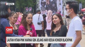 VIDEO: Lautan Hitam-Pink Warnai GBK Jelang Hari Kedua Konser Blackpink