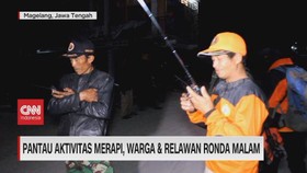 VIDEO: Pantau Aktifitas Merapi, Warga & Relawan Ronda Malam