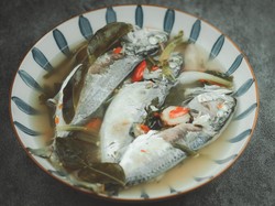 Resep Pindang Ikan Kembung yang Asam Segar Kuahnya