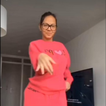 Jawaban Kocak Bunda Corla Saat Ditanya Berapa Lama Tinggal di Indonesia