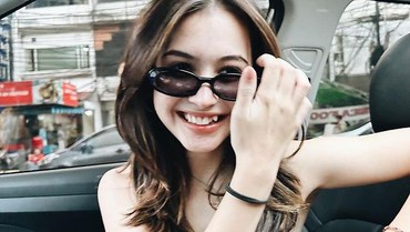 img-title Dituding Ibunda Telah Dicuci Otak, Sandrinna Michelle Disebut Anak Durhaka