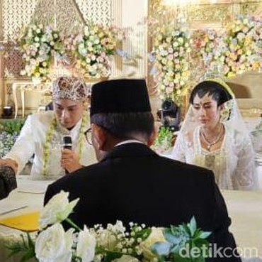 Selamat! Shinta Bachir & Indra Kristanto Resmi Menikah
