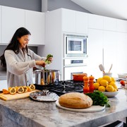 Mengenal Diet Blue Zone, Rahasia Makanan dari Penduduk Berumur Panjang di Dunia