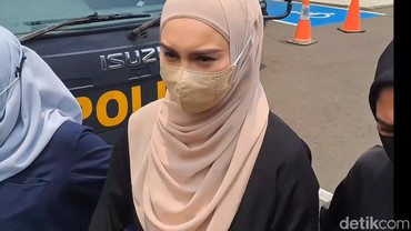 Jenguk Ammar Zoni, Irish Bella Minta Maaf