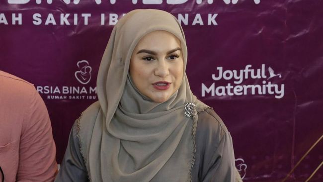 Salah satu alasan yang memantapkan niat Irish menceraikan Ammar Zoni adalah keterlibatan kasus narkoba berulang kali.