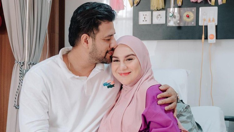 Keluarga Irish Bella dan Ammar Zoni