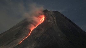 Gunung Merapi Luncurkan Awan Panas Guguran 2,7 Km Rabu Malam