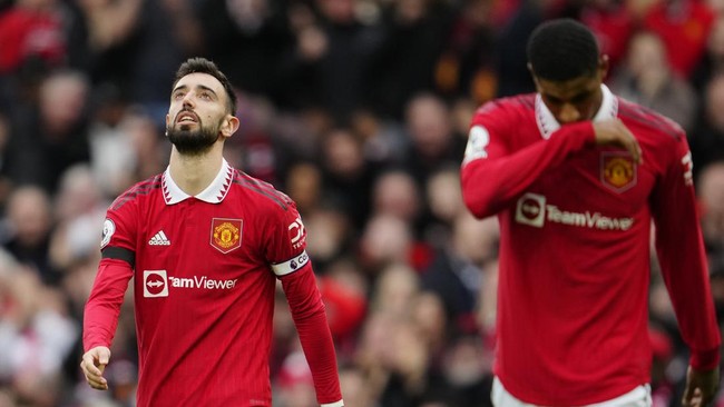 Bruno Fernandes tidak senang dengan cara Manchester United melepas kepergian David de Gea yang kontraknya telah habis pada 30 Juni 2023.
