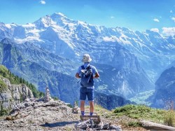 Pengalaman Mendaki Pegunungan Alpen dari Desa Murren