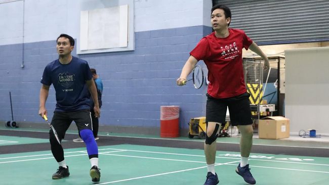 Tim Badminton Indonesia Adaptasi Cuaca Dingin di All England