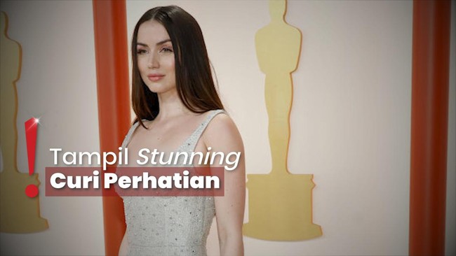 Penampilan Zoe Saldana hingga Rihanna di Red Carpet Oscar 2023