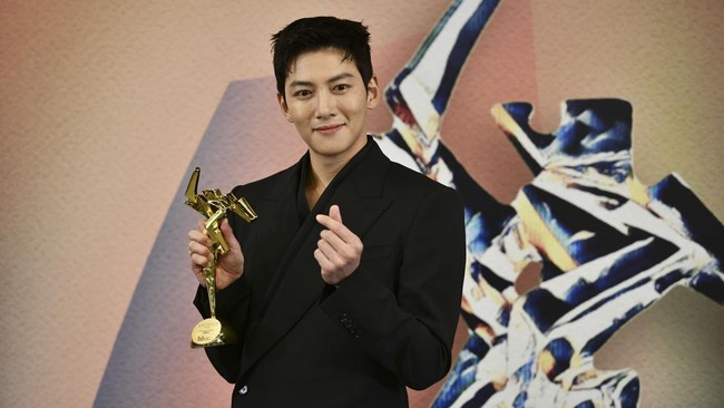FOTO: Tony Leung hingga Ji Chang-wook, Pemenang Asian Film Awards 2023